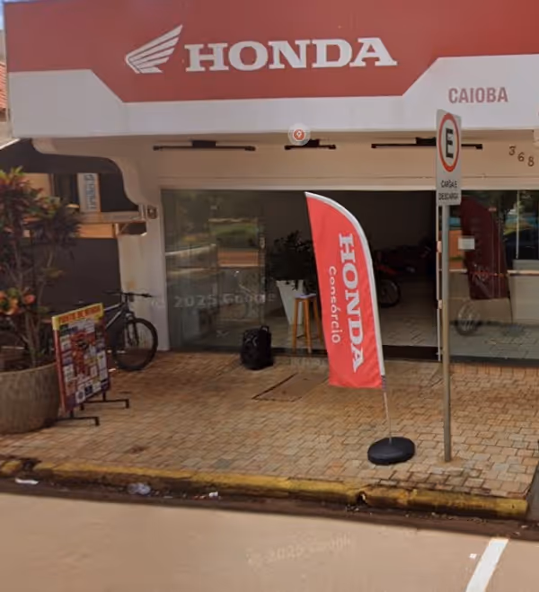 Fachada Caiobá Motos, Concessionária de Guaíra