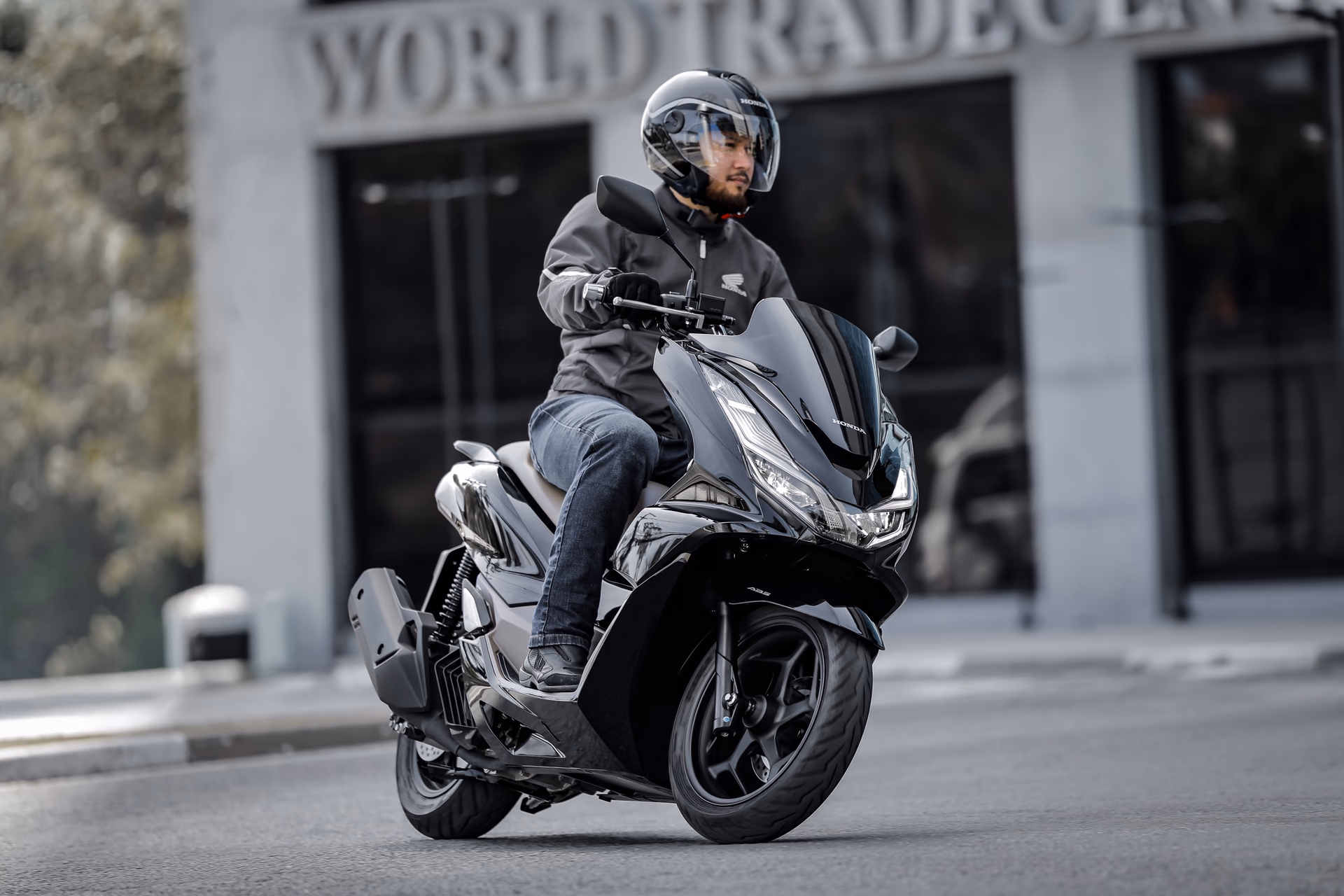 Honda PCX 2026 - Imagem 11 - 11 de 38