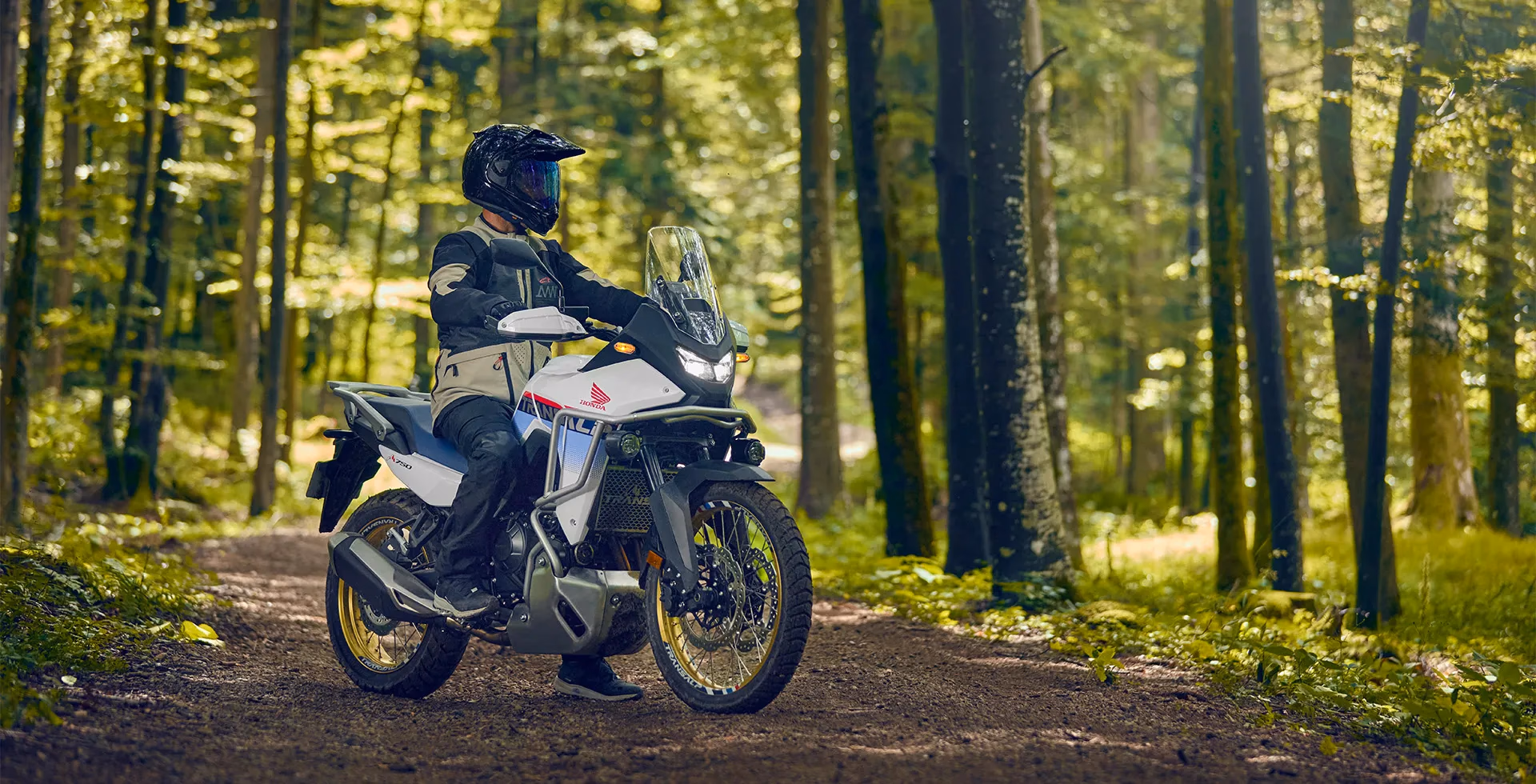 Moto XL 750 Translap Galeria de Fotos - 16 de 19