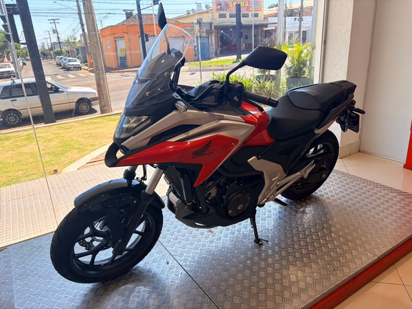 NC 750x