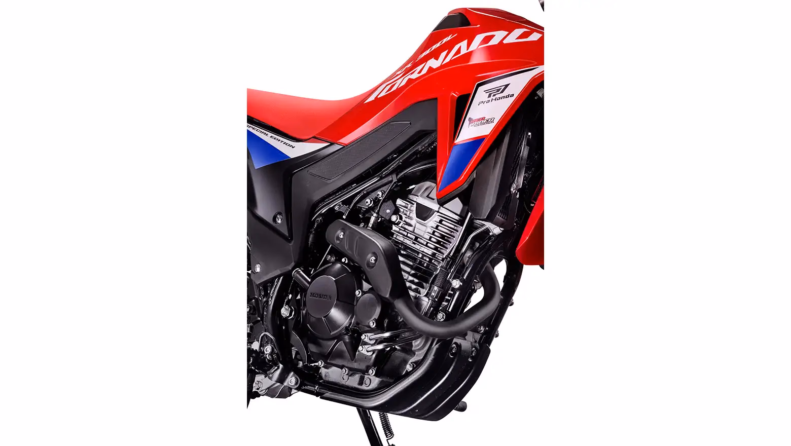 Moto XR 300L Tornado Special Edition Galeria Visão Motor Close Lateral Direito - 9 de 10