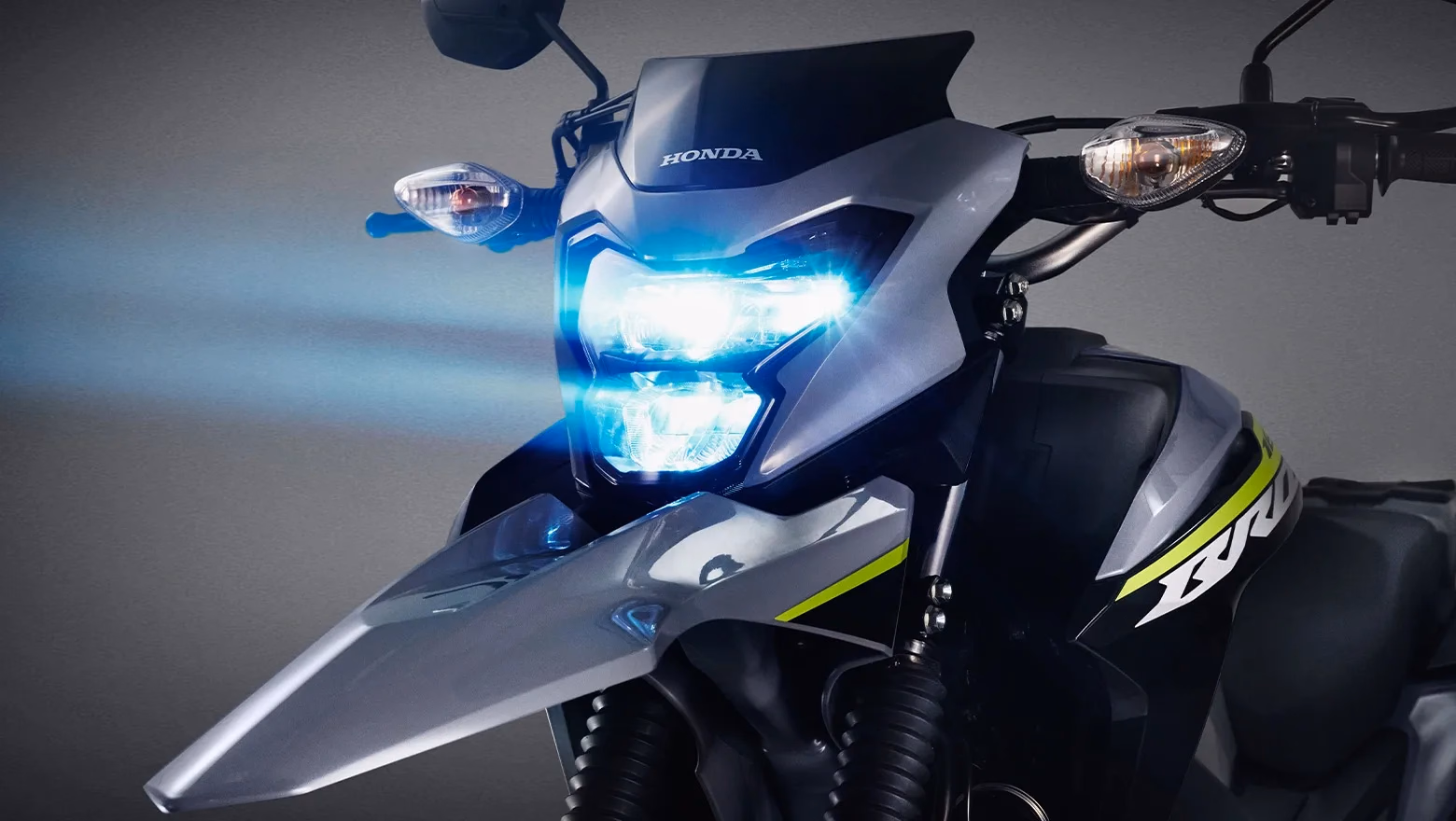Farol da NXR 160 Bros - 4 de 17