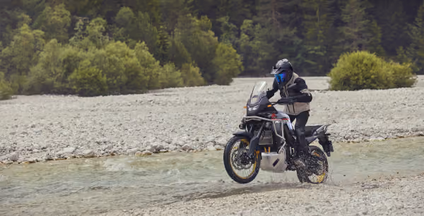 Moto Xl750 Transalp Galeria 05